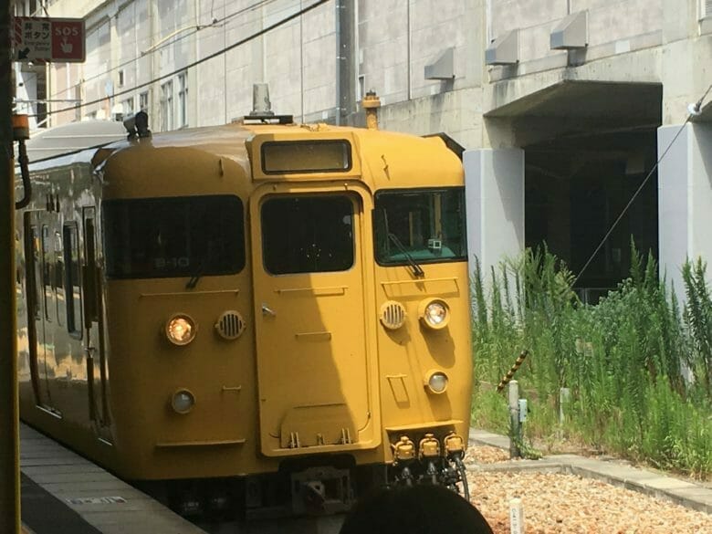 岡山行きの電車